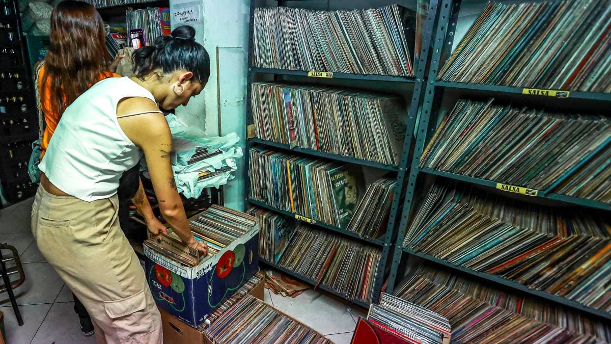 La música popular cuenta la historia social de Medellín